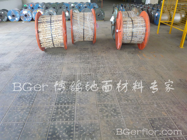 重型工廠車(chē)間鋼地板 超承重抗壓型 車(chē)間 廠房 工業(yè)金屬地板 防塵防起灰地板材料-5