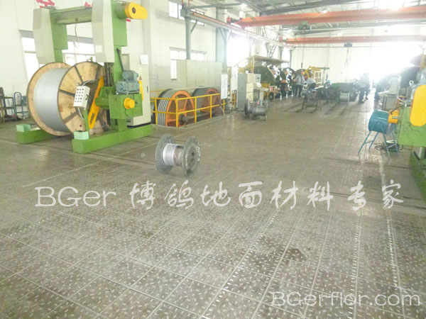 重型工廠車(chē)間鋼地板 超承重抗壓型 車(chē)間 廠房 工業(yè)金屬地板-2